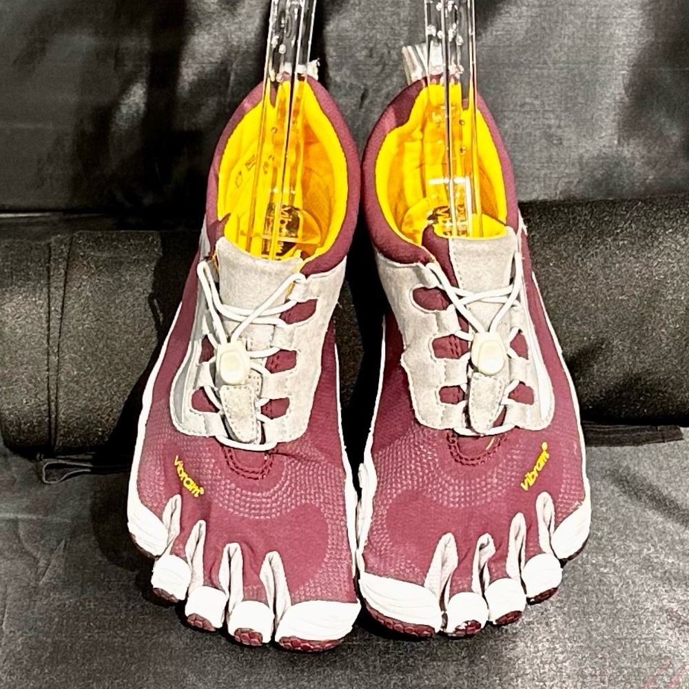Vibram Women’s Purple Speed W353